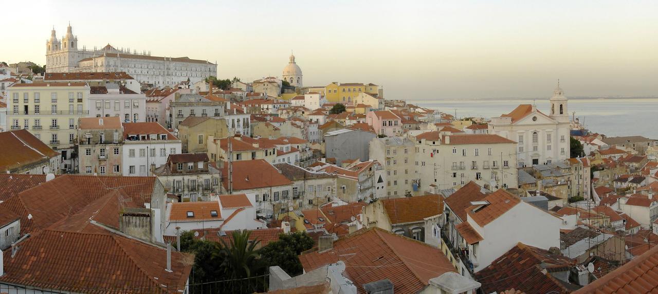 Alfama 44 Appartement *